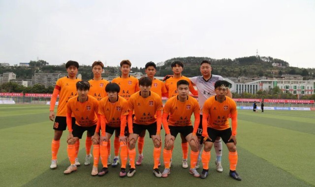 蜘蛛直播官方网站-3月3日，广元剑门雄关队与乐山味道非常队激战，经过90分钟最终...
