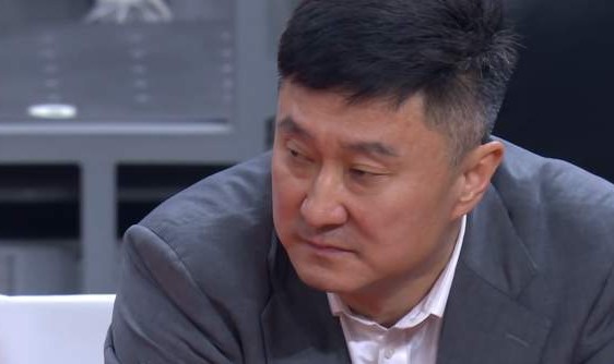 蜘蛛直播登录入口-广东为何40分惨败？赛后杜锋给出了答案，没想到又甩锅了，真无语